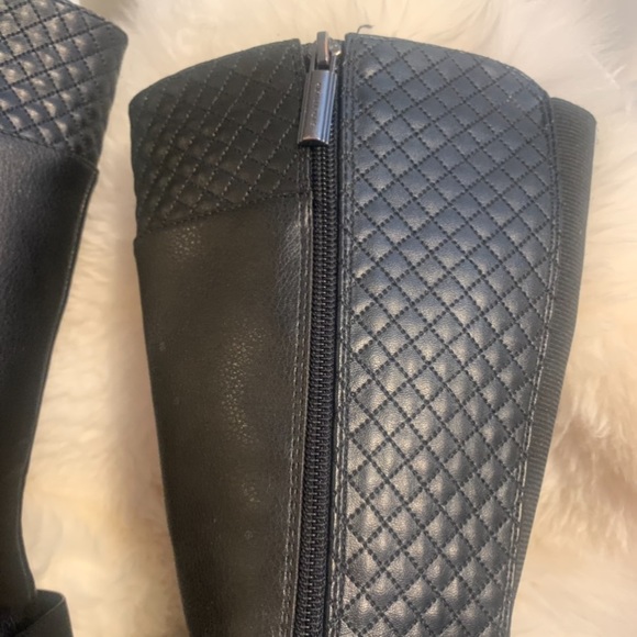 SOLDDD!!! Youth Michael Kors (MK) Thigh-high Zip-up Boots - Picture 4 of 8